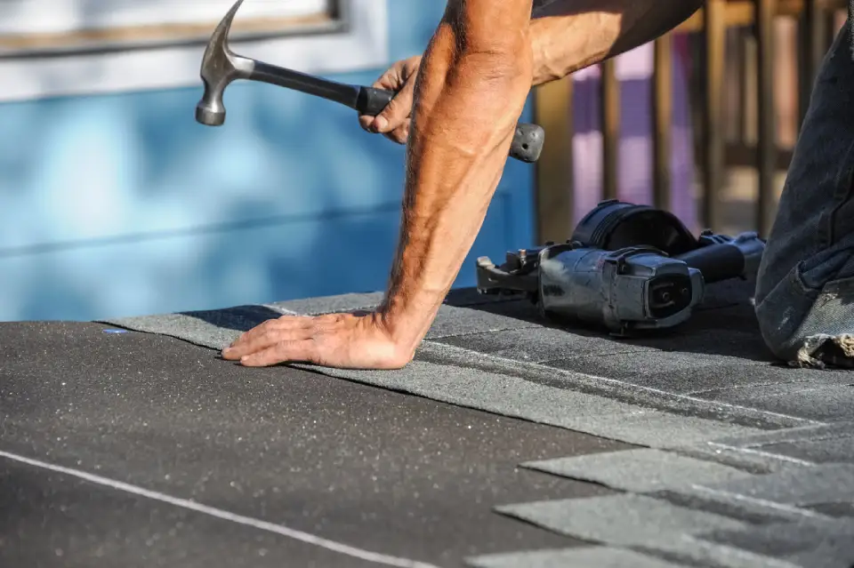 Residential roofing services by Walker Roofing Mentor Ohio